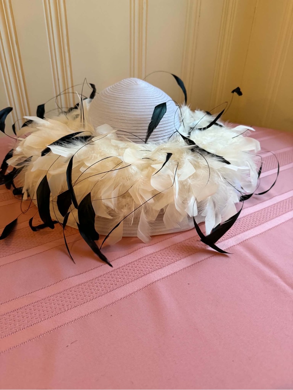 White Feathered Derby Hat with Black Feather Accents